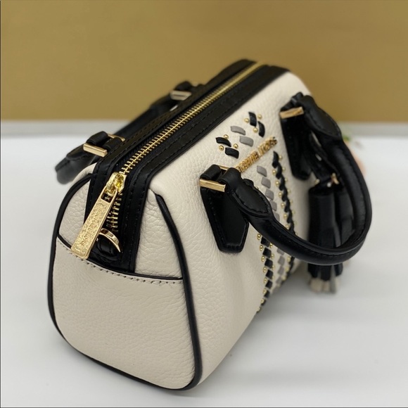 MICHAEL KORS BEDFORD XS DUFFLE XBODY LT CRM MULTI - Picture 16 of 16